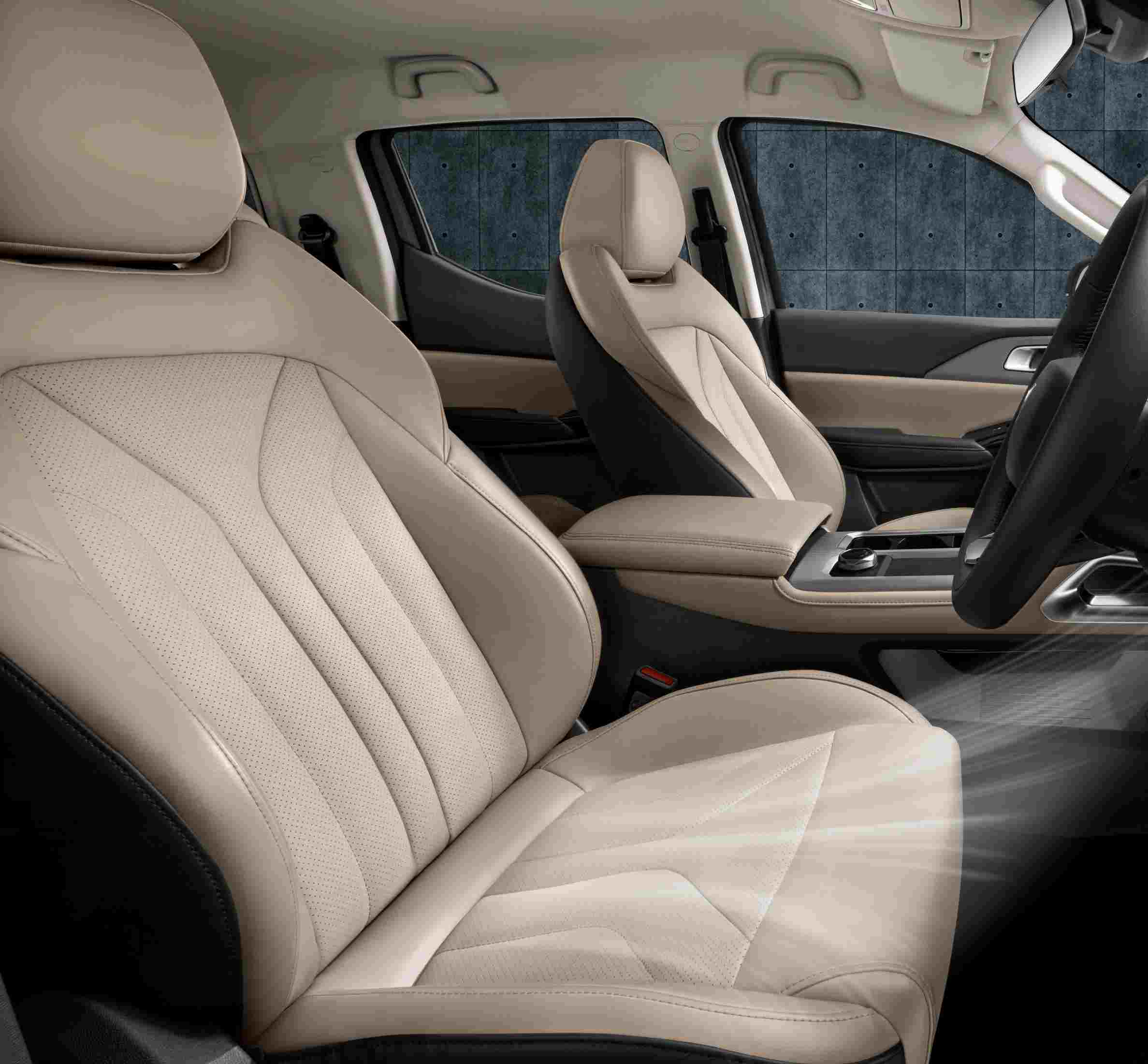 ระบบเป่าลมเบาะคนขับและผู้โดยสารด้านหน้า